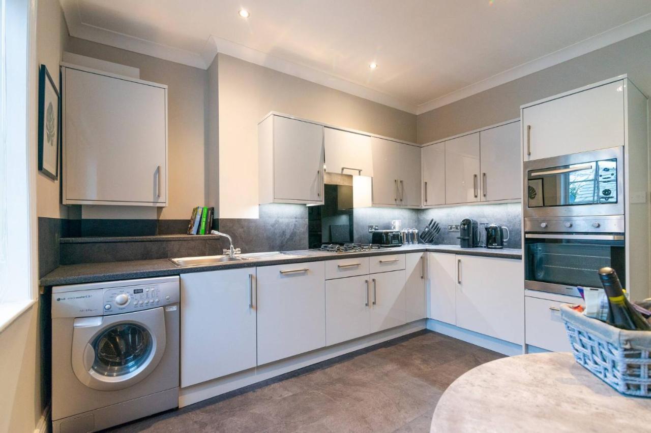 Modern Living 2 Bedroom Apartment South Wilmslow Eksteriør bilde