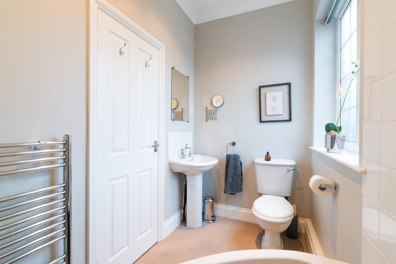 Modern Living 2 Bedroom Apartment South Wilmslow Eksteriør bilde