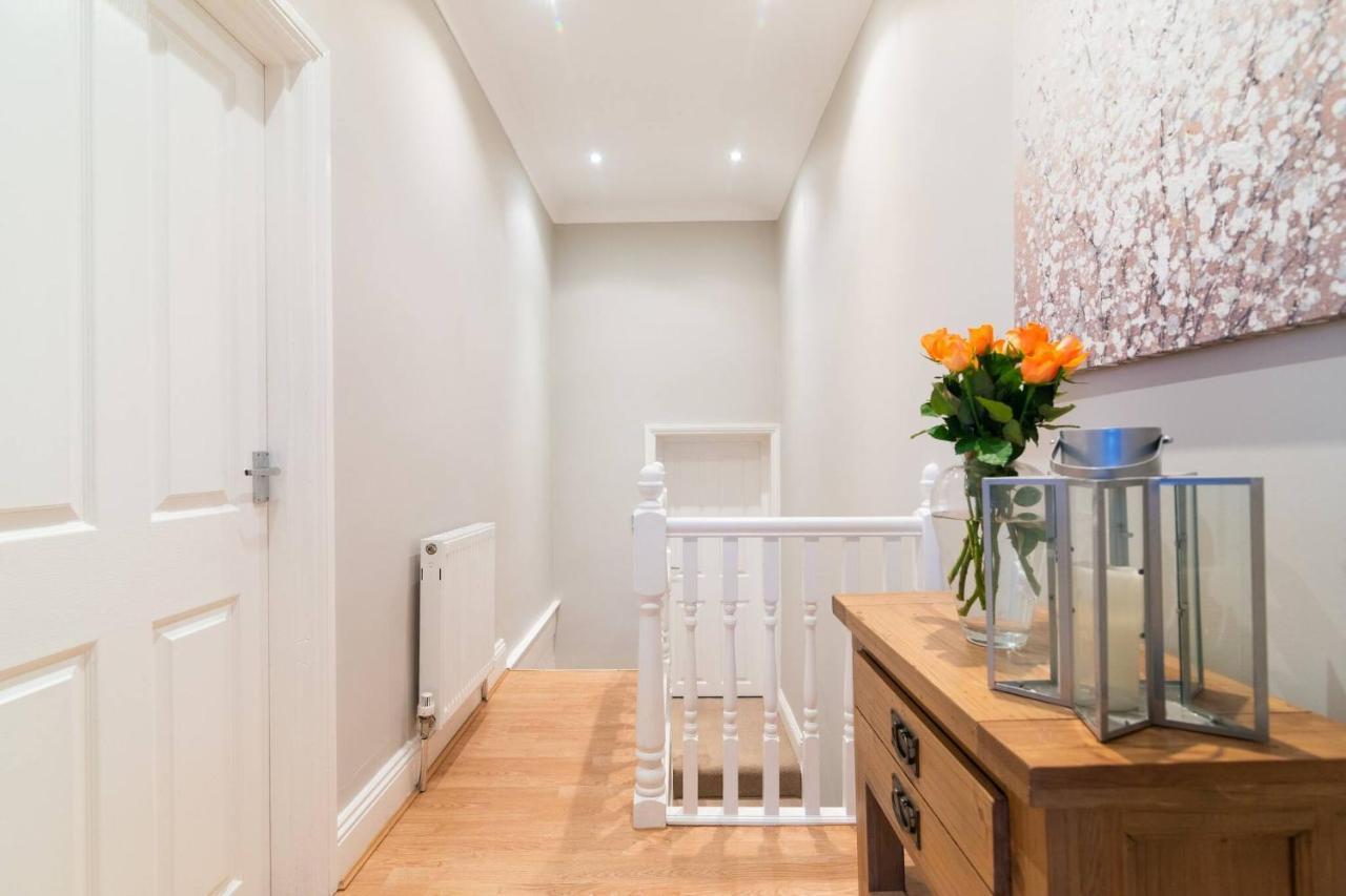 Modern Living 2 Bedroom Apartment South Wilmslow Eksteriør bilde